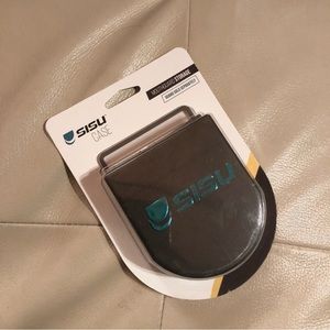 NWT Sisu Mouthguard Case